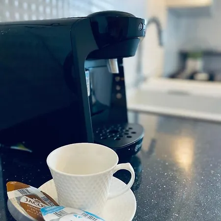 Na Poddaszu M.ch. - *