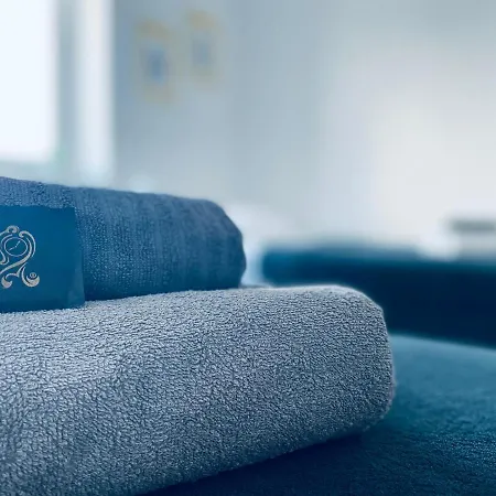 Na Poddaszu M.ch. - *