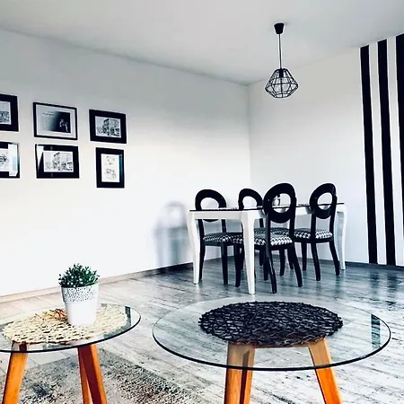 Na Poddaszu M.ch. - Apartment *