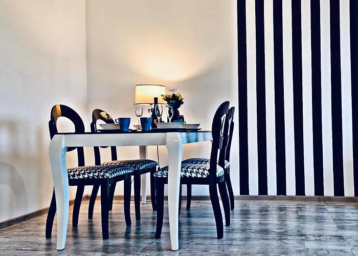 Appartement Na Poddaszu M.ch. - *